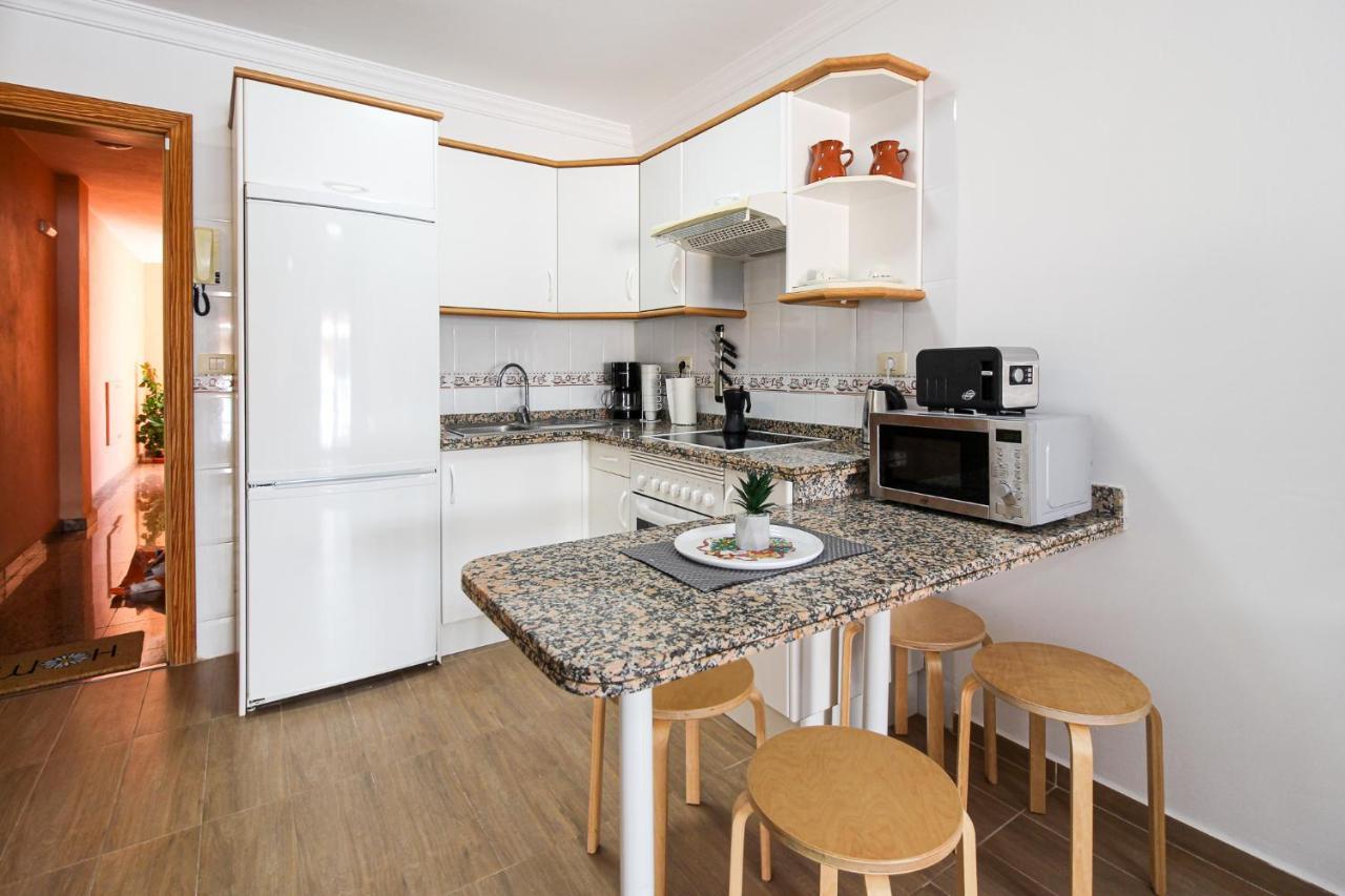 Beautiful Renovated Apartment With Air Conditioning Just Steps From The Sea In Playa San Juan Playa de San Juan (Tenerife) Exterior foto