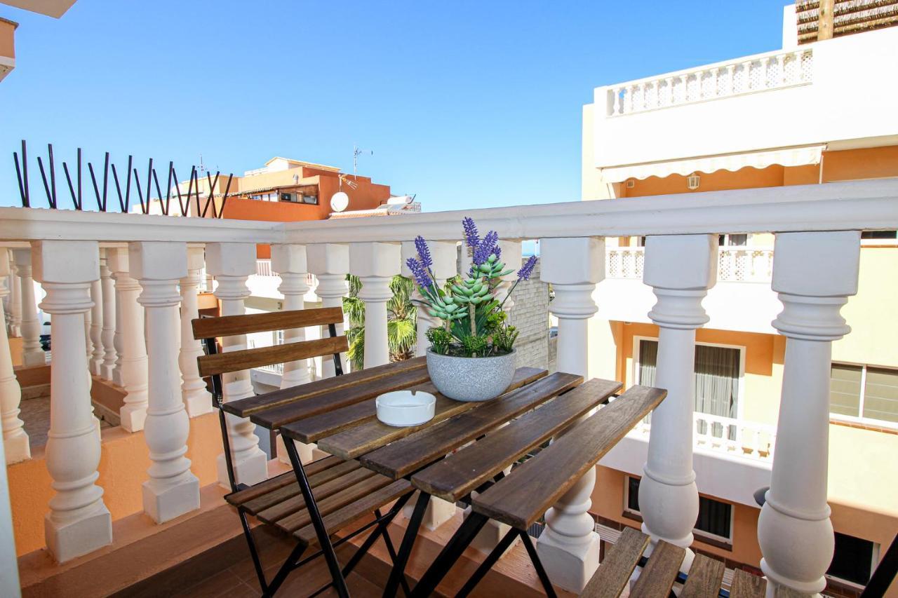 Beautiful Renovated Apartment With Air Conditioning Just Steps From The Sea In Playa San Juan Playa de San Juan (Tenerife) Exterior foto